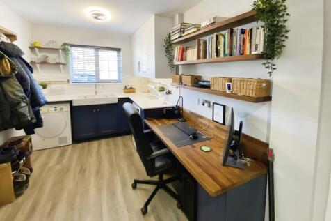 Utility/Office