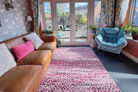 Conservatory/Sun Roo