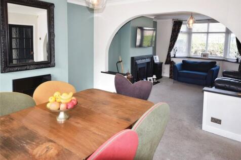 Lounge Dining Room