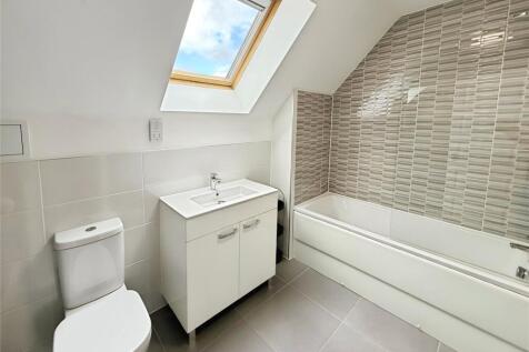 En-Suite 2