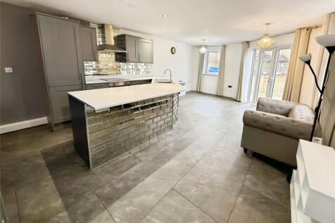 Kitchen/Living Room