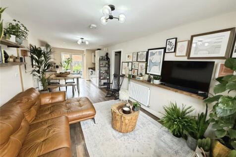 Kitchen Living Area