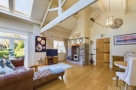 Annex Living Room