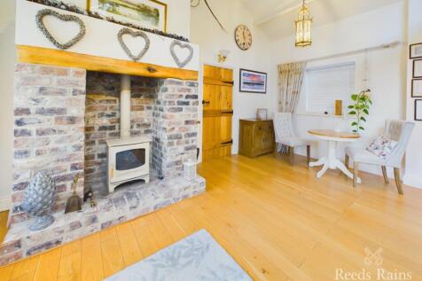 Annex Living Room