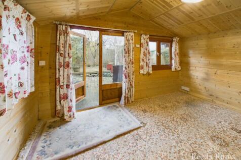 Log Cabin