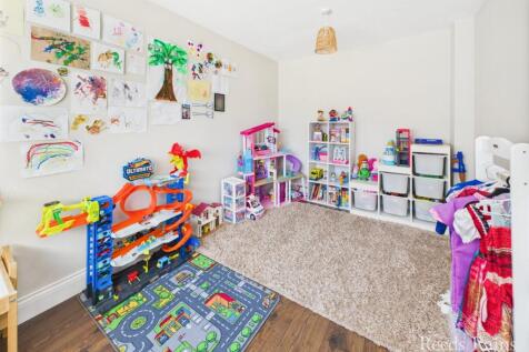 Play/Dining Room