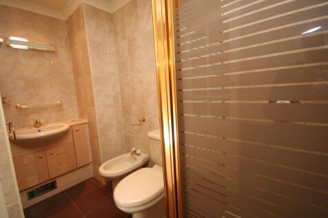 En-Suite Shower Room