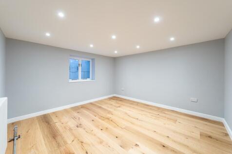 119-A-Clapham-Com...