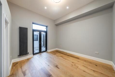 119-A-Clapham-Com...