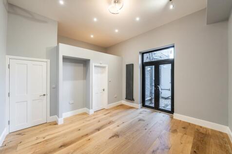 119-A-Clapham-Com...