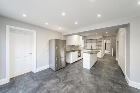 119-A-Clapham-Com...