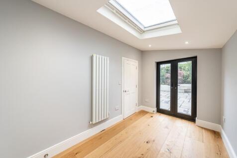 119-A-Clapham-Com...