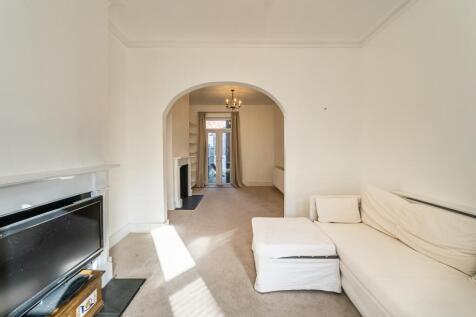 13-Balfern-Street-14