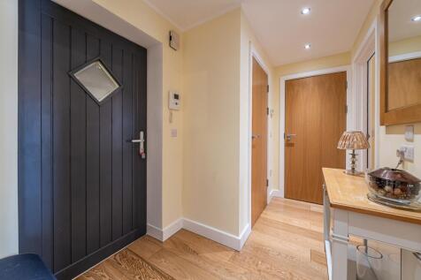 14-36-Cubitt-Apar...