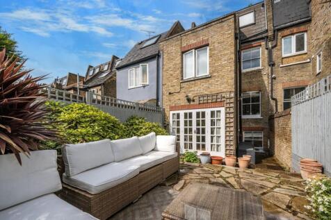 Property Image 4