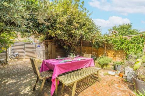 Property Image 4