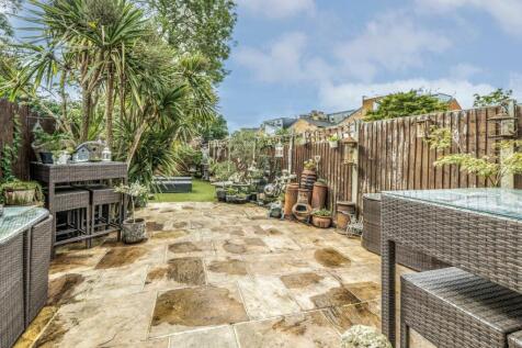 Property Image 11