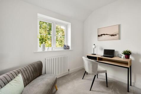 Office/Bedroom 4