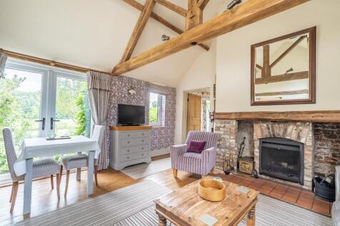 Cottage Living Room
