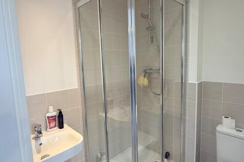 Bed 2 En-Suite