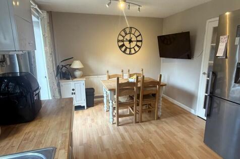 Kitchen/Diner Pic 3