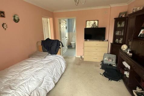 Bed 3 Pic 2