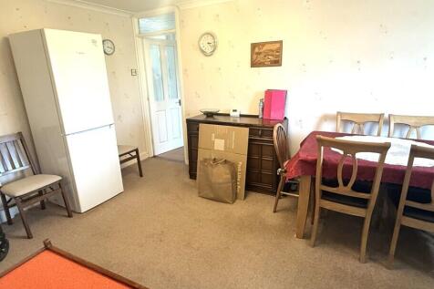 Dining Room Pic 2