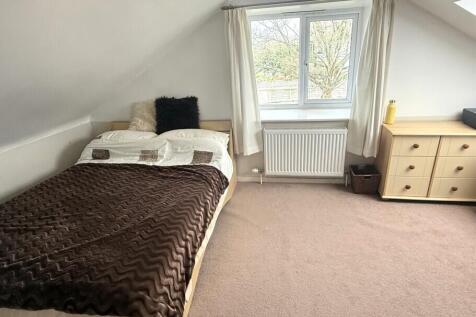 F/Floor Bed 4 Pic 1