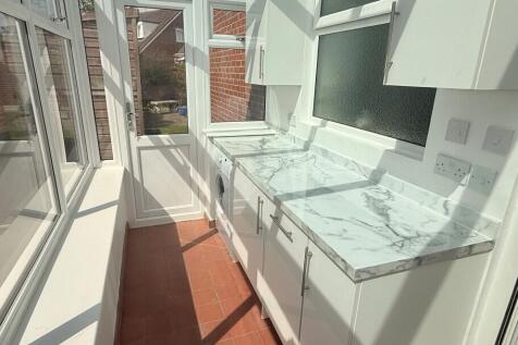 Porch/Utility
