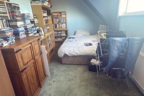 Bedroom 3 (2nd Floor