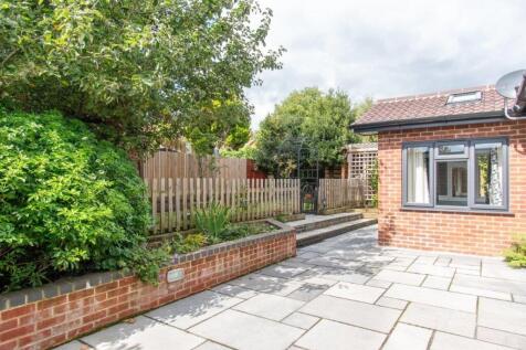 Rear Garden Pic 1