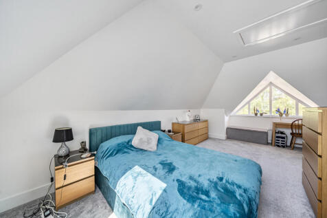 Bedroom 1 Pic 1