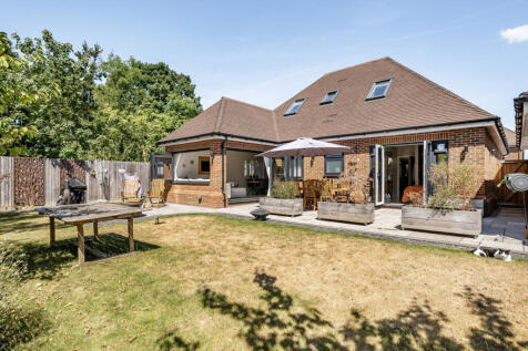 Rear Garden Pic 2