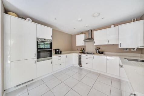 Kitchen/Diner Pic 3