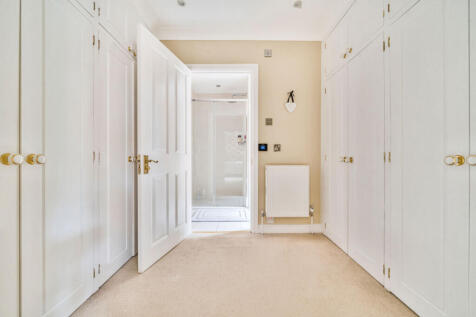 Dressing Area