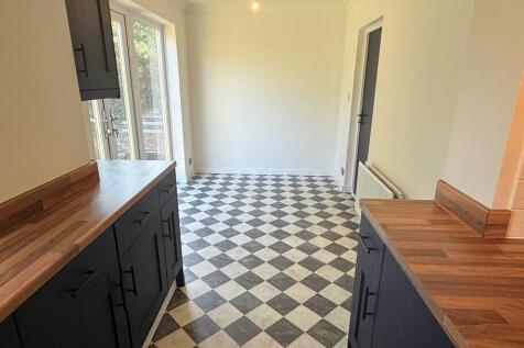 Kitchen/Diner Pic 4