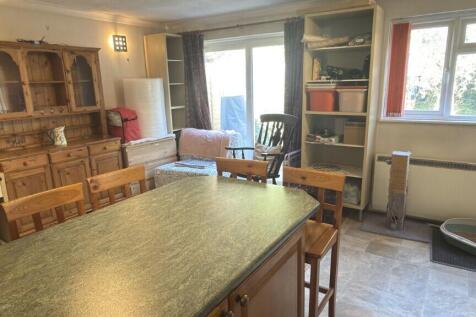 Kitchen/Family 2