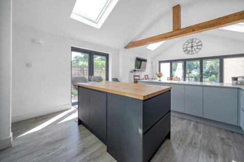 Kitchen/Family Room