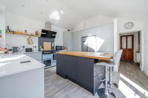 Kitchen/Family Room