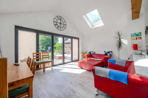 Kitchen/Family Room