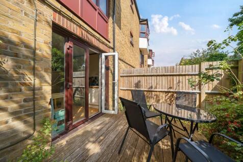 Property Image 8