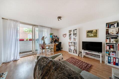 Living Room / Diner