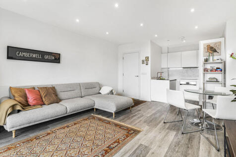 Reception/Kitchen