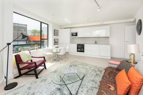 Reception/Kitchen