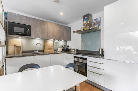 Reception/Kitchen