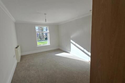 Bedroom.jpg