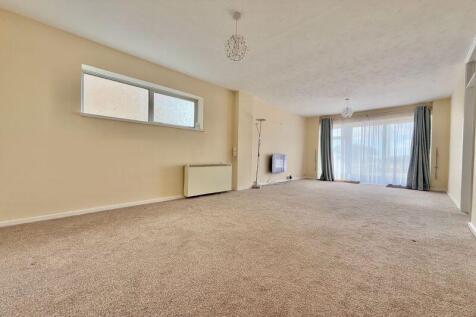23&#39; Living Room