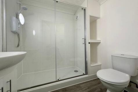 Re-styled Shower Room