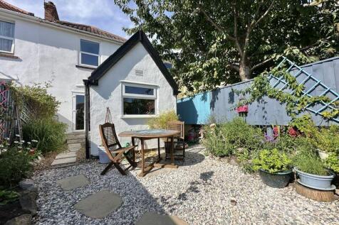 Rear Courtyard Garden