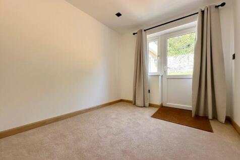 Bedroom 3/Study
